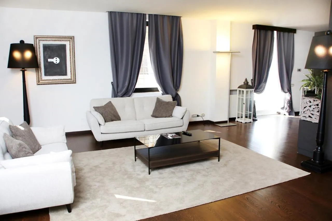 Hotel Th Roma - Carpegna Palace