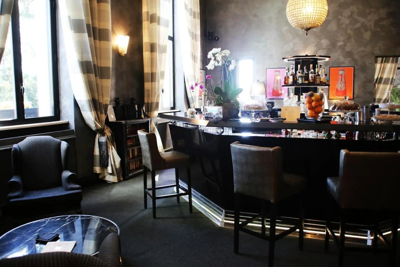 Th Roma - Carpegna Palace Hotel Rome