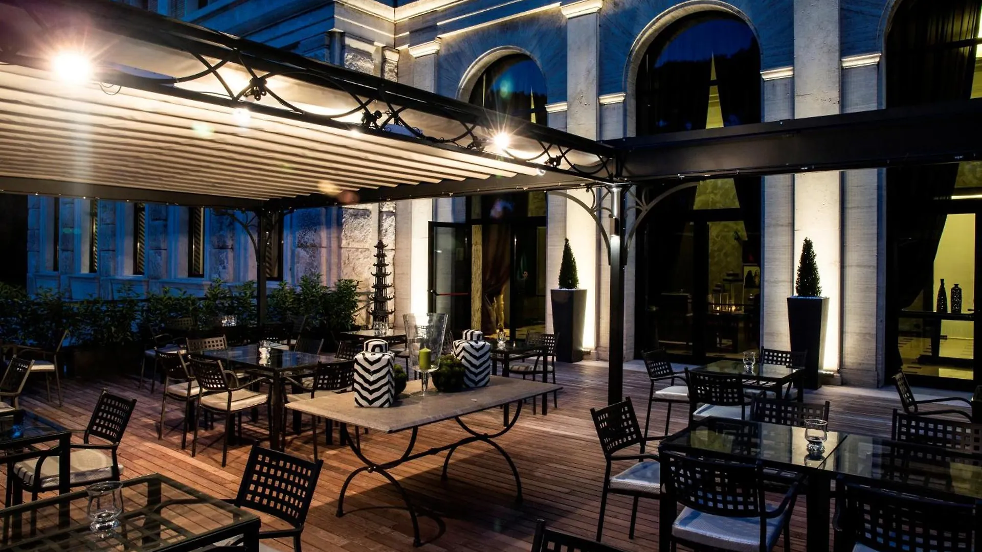 **** Hotel Th Roma - Carpegna Palace Italy