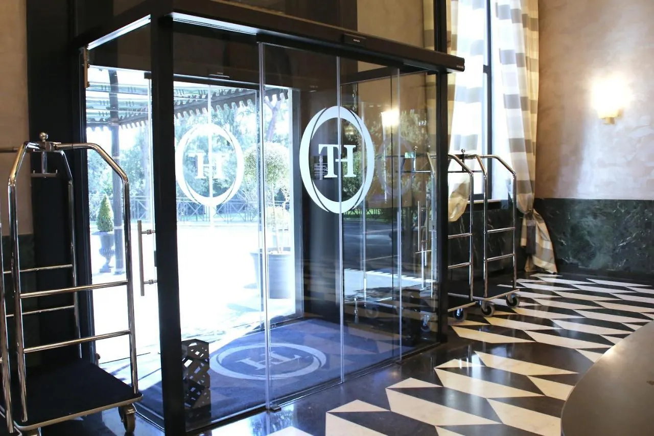 Hotel Th Roma - Carpegna Palace