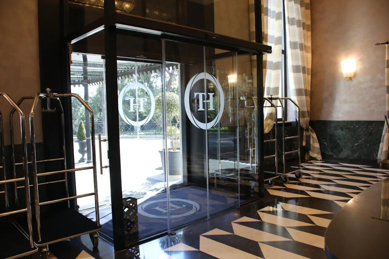 **** Hotel Th Roma - Carpegna Palace Italie