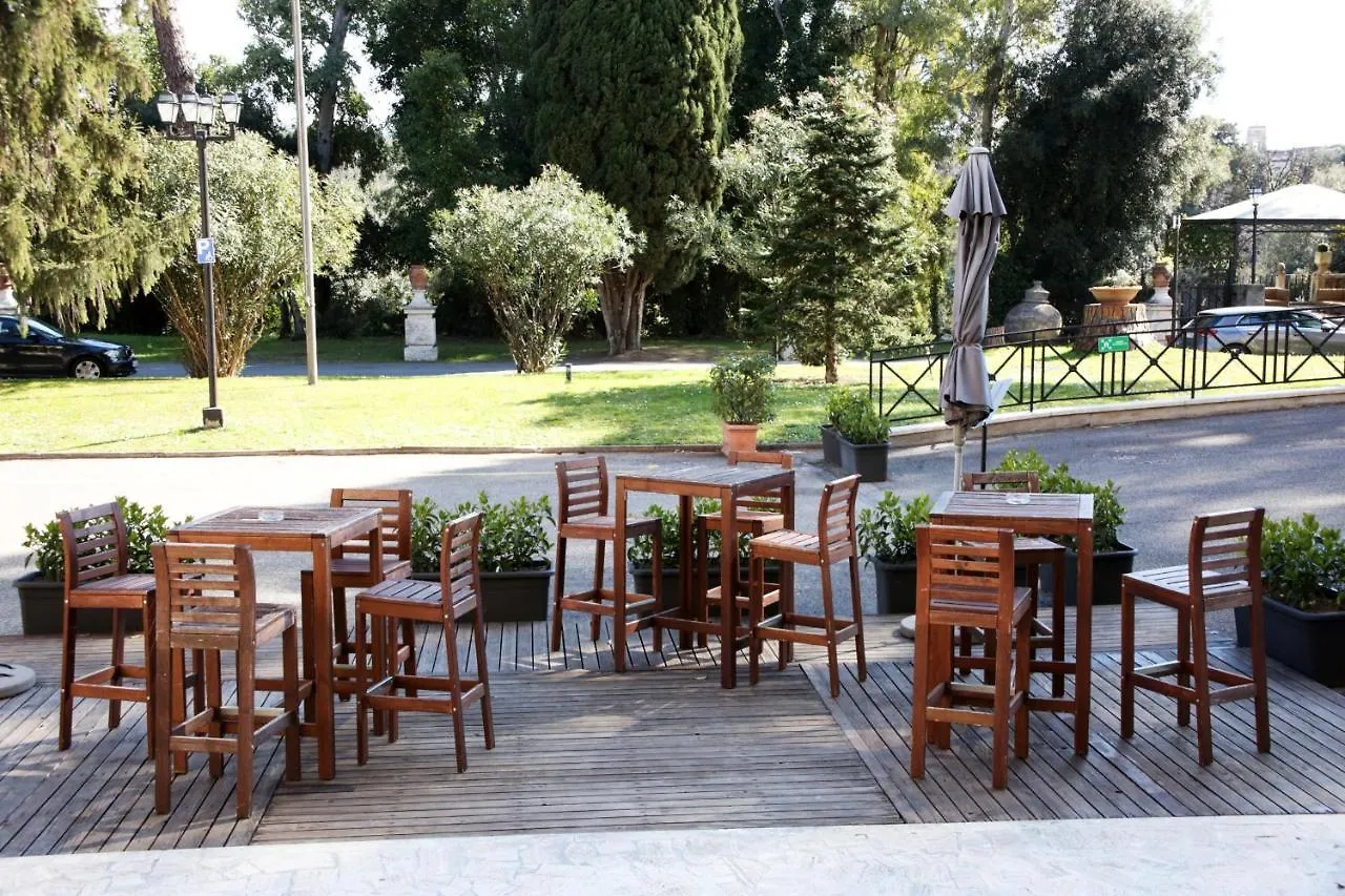 **** Hotel Th Roma - Carpegna Palace Italie