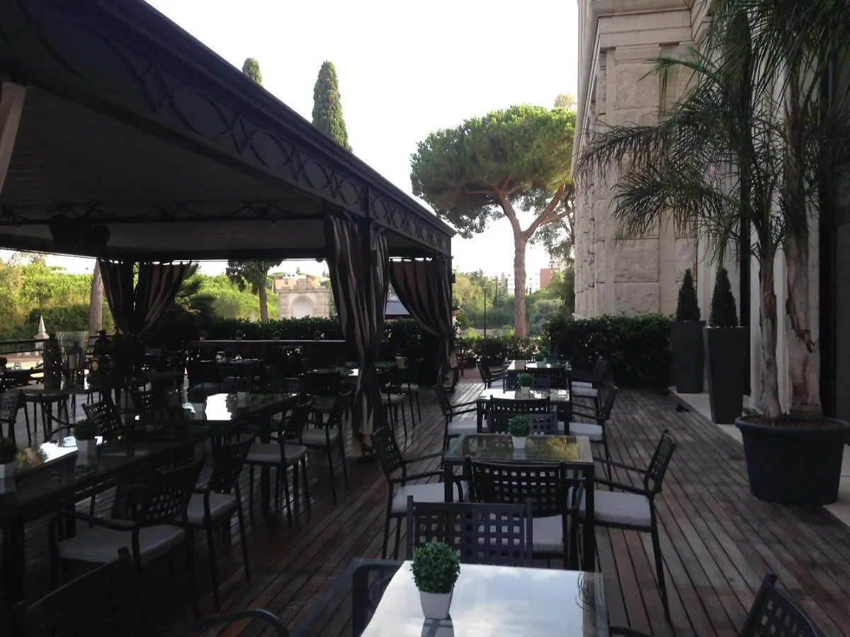 Th Roma - Carpegna Palace